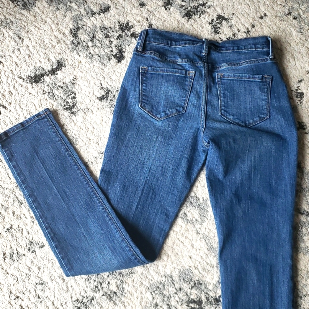 Curvy Straight Ankle Jean | Old Navy | Size 0